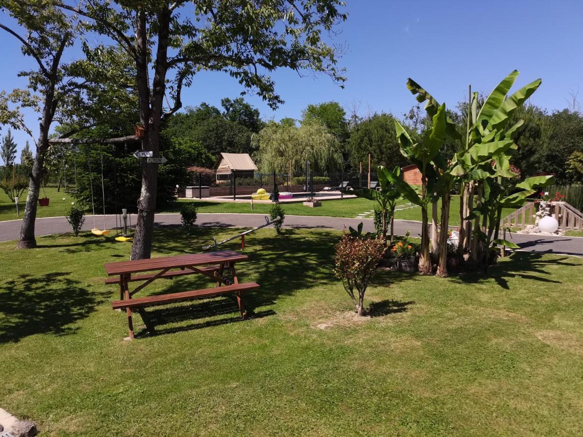 Bed and Breakfast Bei Petit Pedegouaty Heugas Exterior foto